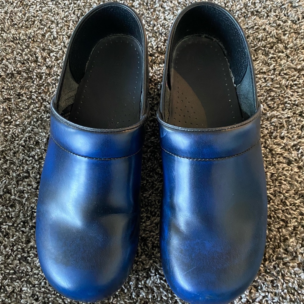 Sanita the original clog blue size 43 excellent condition.